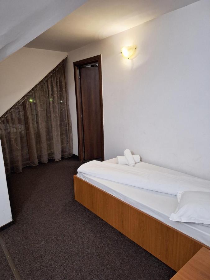 Motel Minerva Tirgu Ocna Exterior photo