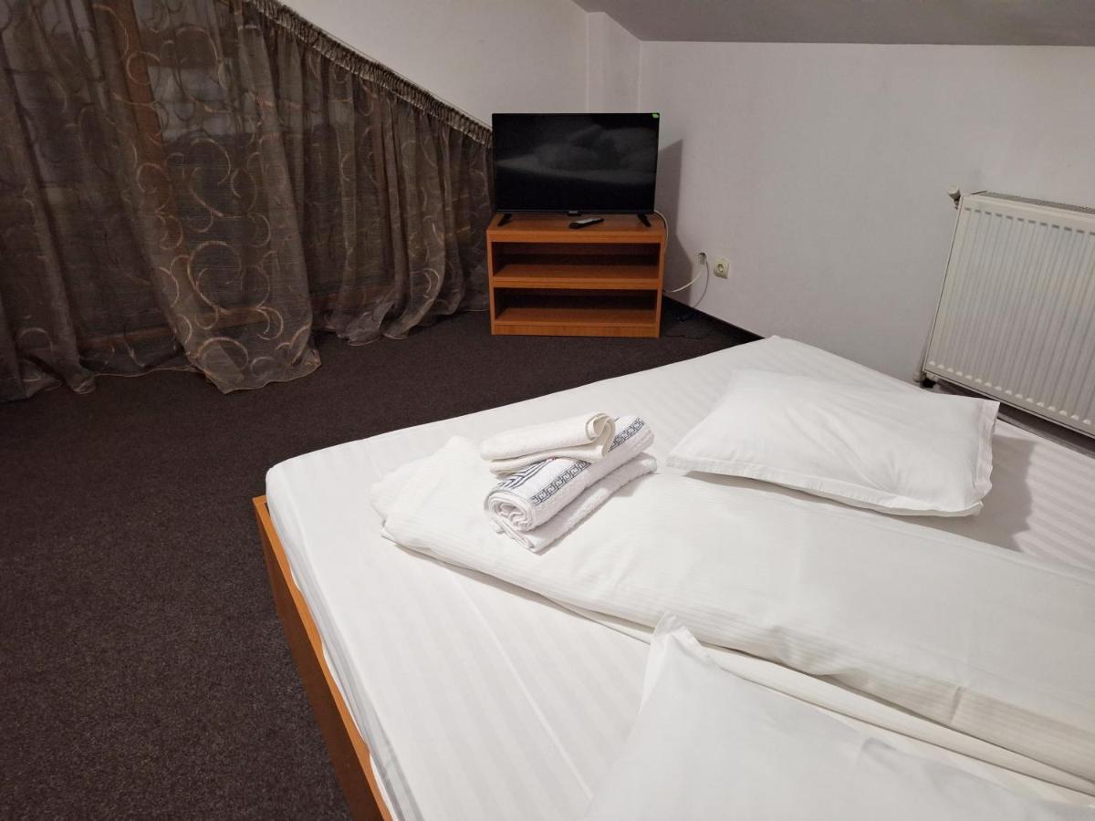 Motel Minerva Tirgu Ocna Exterior photo